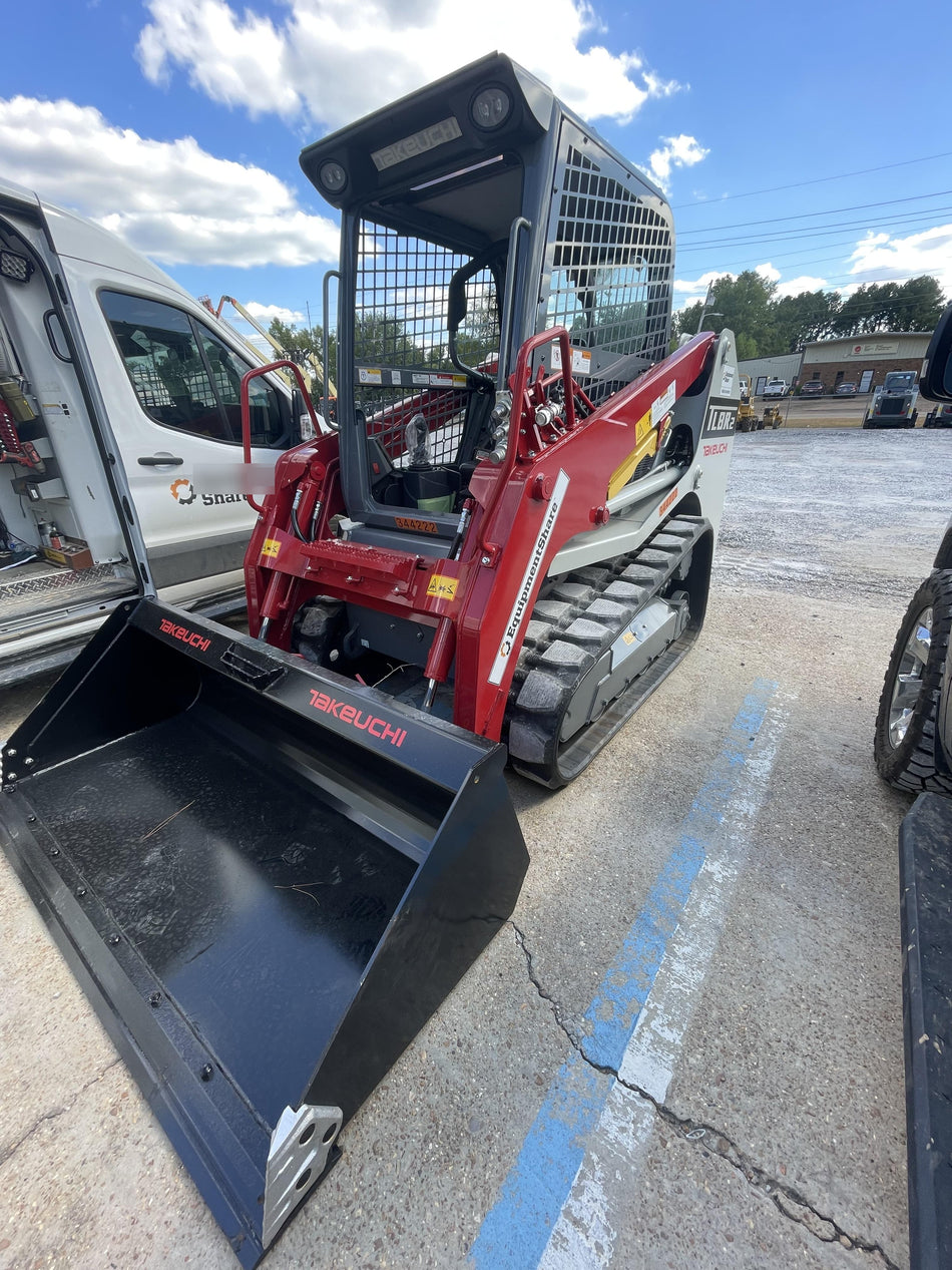 2023 TAKEUCHI TL8R2-R