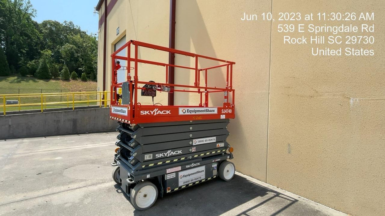 2022 SKYJACK SJ4740