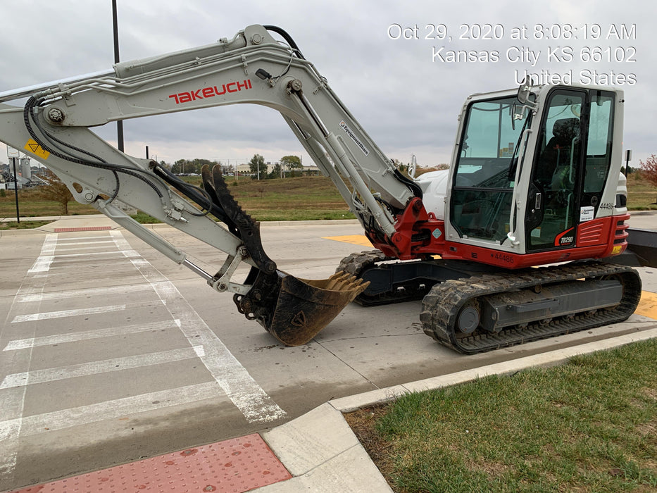 2020 John Deere 310LEP - Extendable Stick Canopy, 4WD, Extendable Stick, Pilot Controls, 2 Way Hydraulics, TAG Manual QC