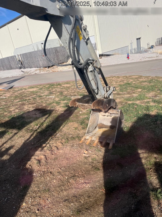 2019 Takeuchi TB260 Takeuchi TB260 Canopy w/Rubber Tracks, Auxiliary Hydraulics, Standard Blade, Manual QC