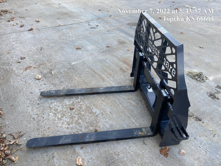 2022 PALADIN 48" Pallet Forks - Paladin