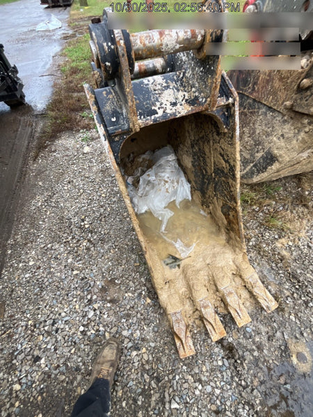 2025 FLECO 48" Bucket - Fleco