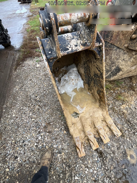 2025 FLECO 48" Bucket - Fleco