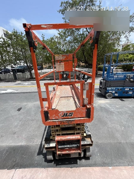 2022 JLG ES1932