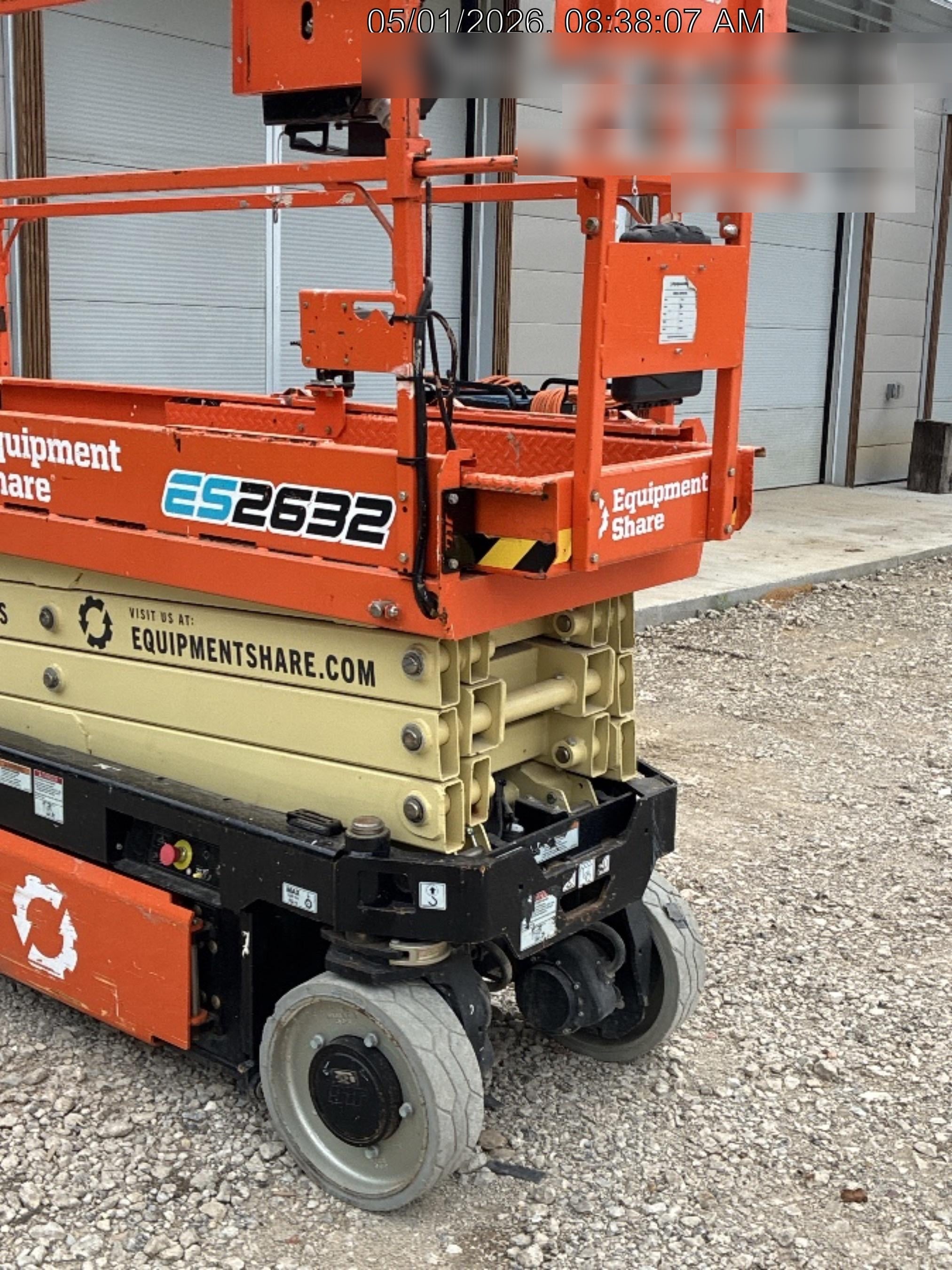 2023 JLG ES2632