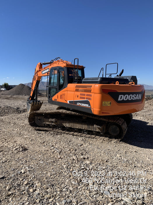 2022 DOOSAN DX225LC-5