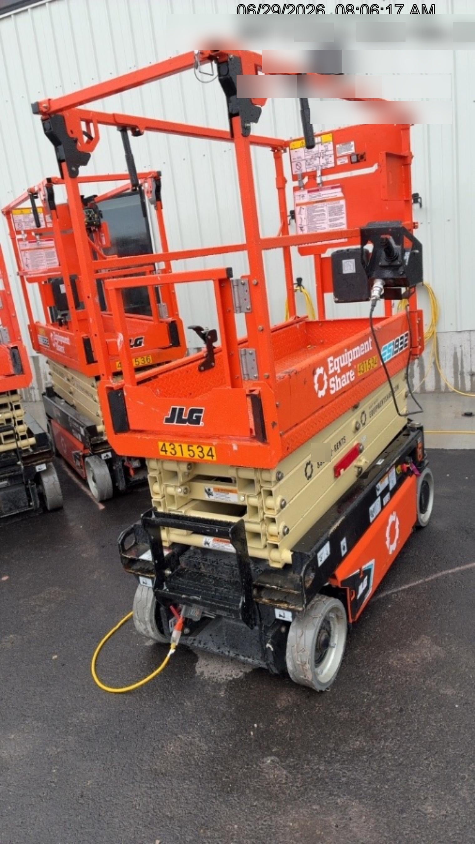 2024 JLG ES1932