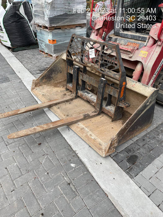 2019 PALADIN 48" Pallet Forks - Paladin