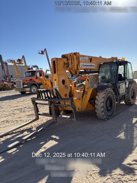 2019 JCB 512-56 Enclosed Cab, 109 HP, Solid Tires, Worklights, Beacon, Aux Hydraulics, Lifting Eye w/60" Carriage/60" Forks