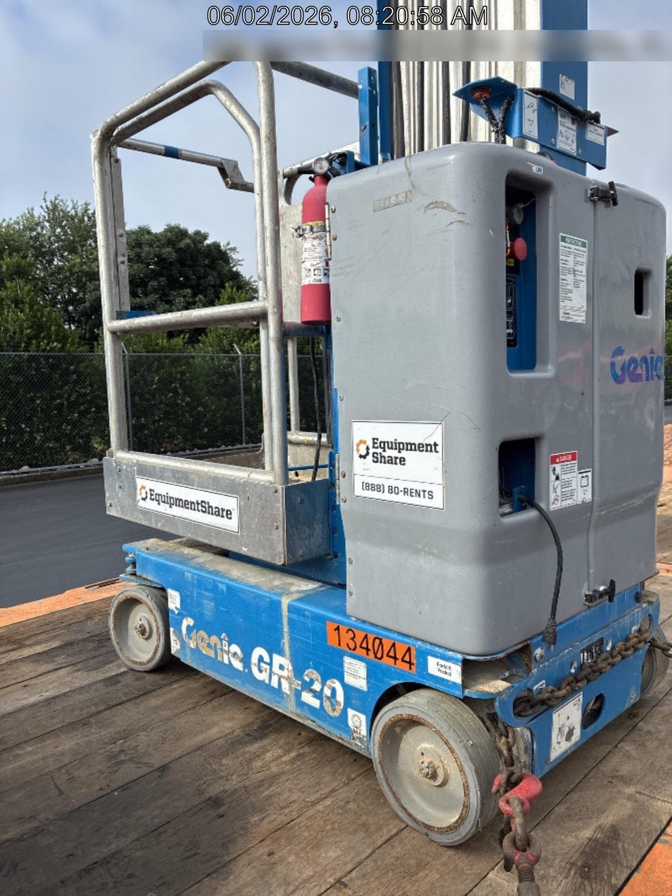 2021 GENIE GR-20