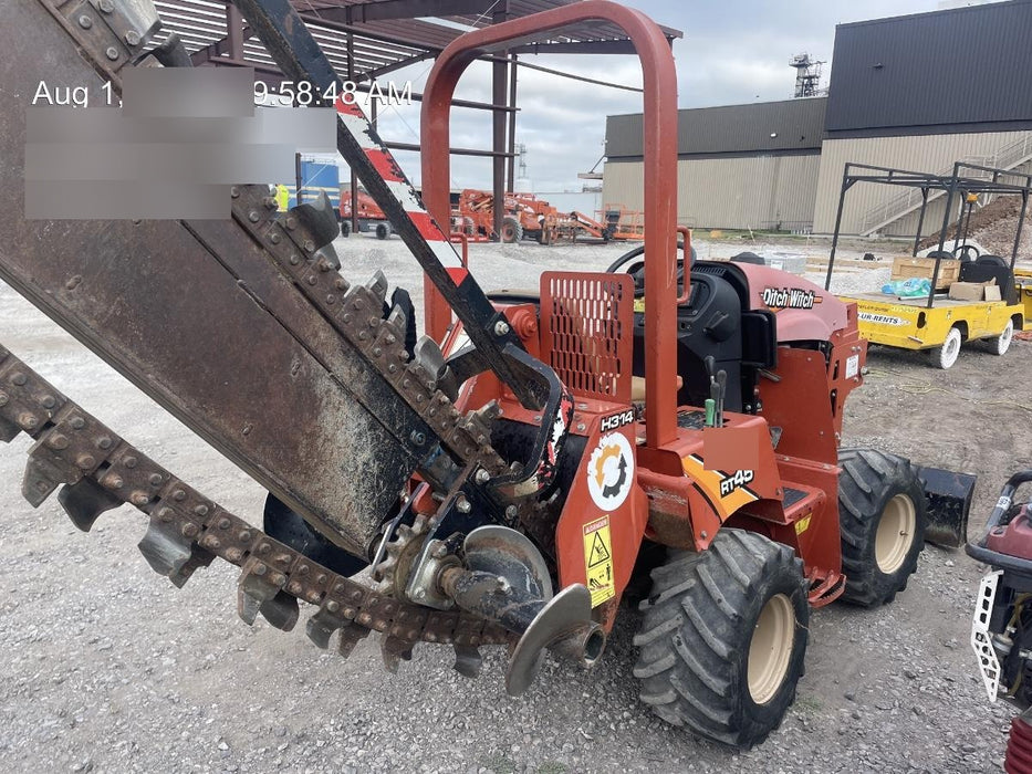 2019 DITCH WITCH RT45A