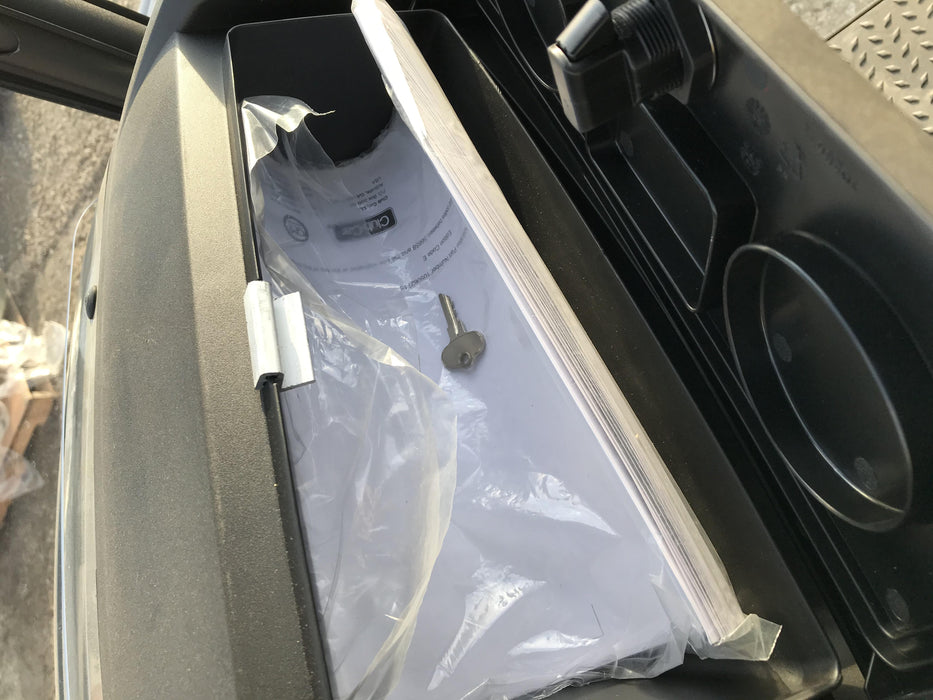 2020 CLUB CAR CA1700D (Canopy)