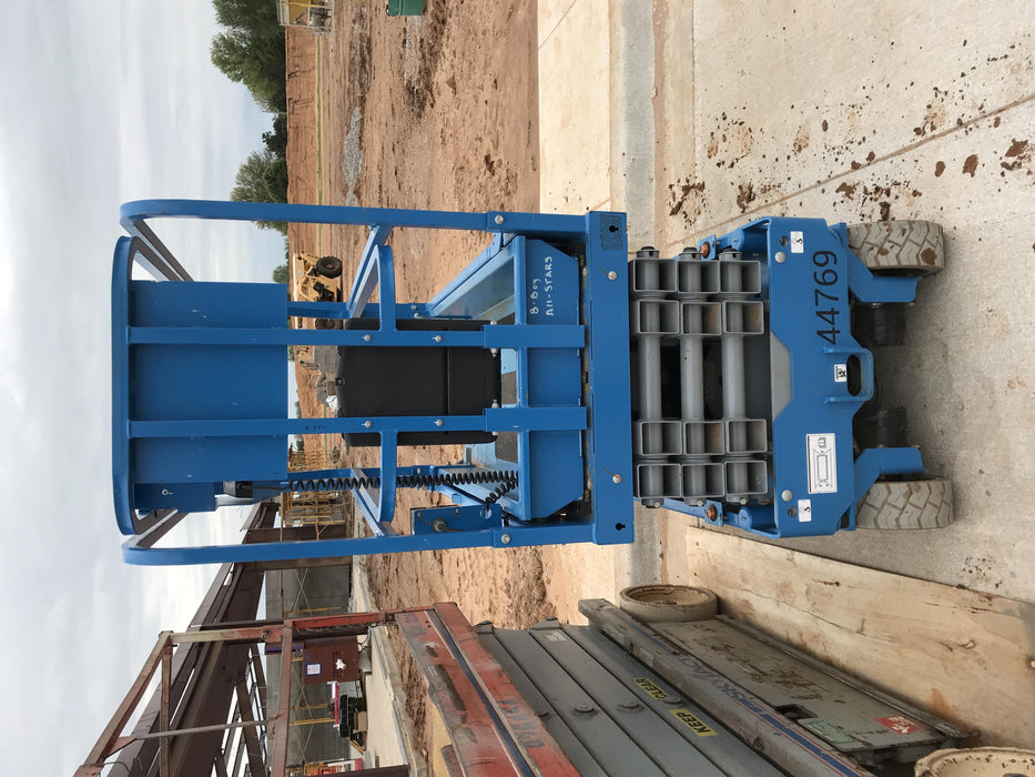 2019 Genie GS-1930 Fixed rails with chain Entry