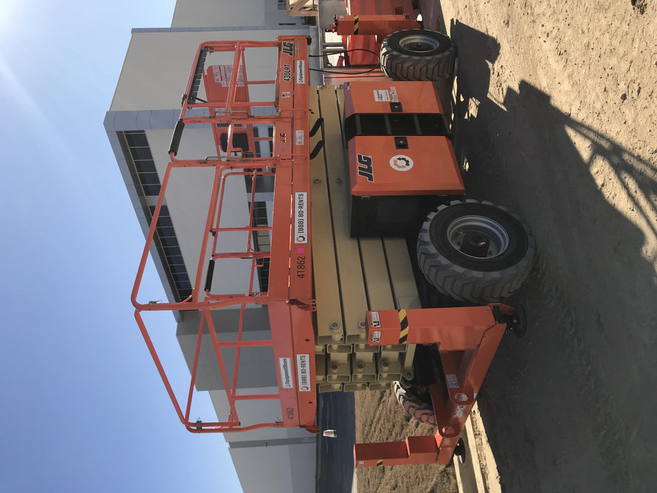 2019 JLG 430LRT