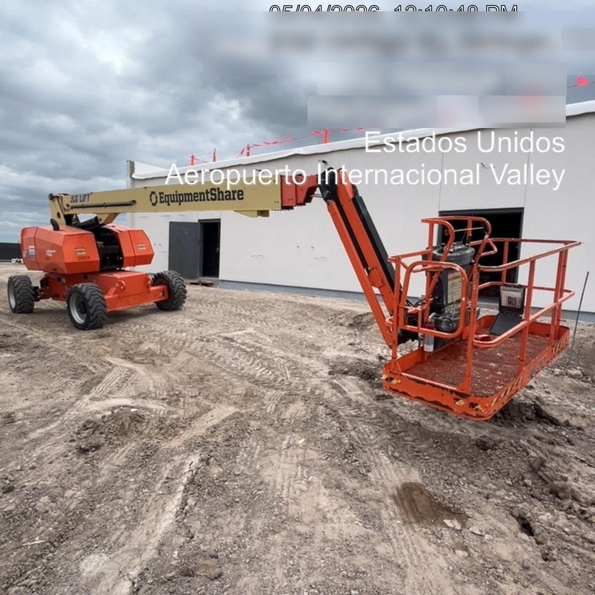 2022 JLG 860SJ