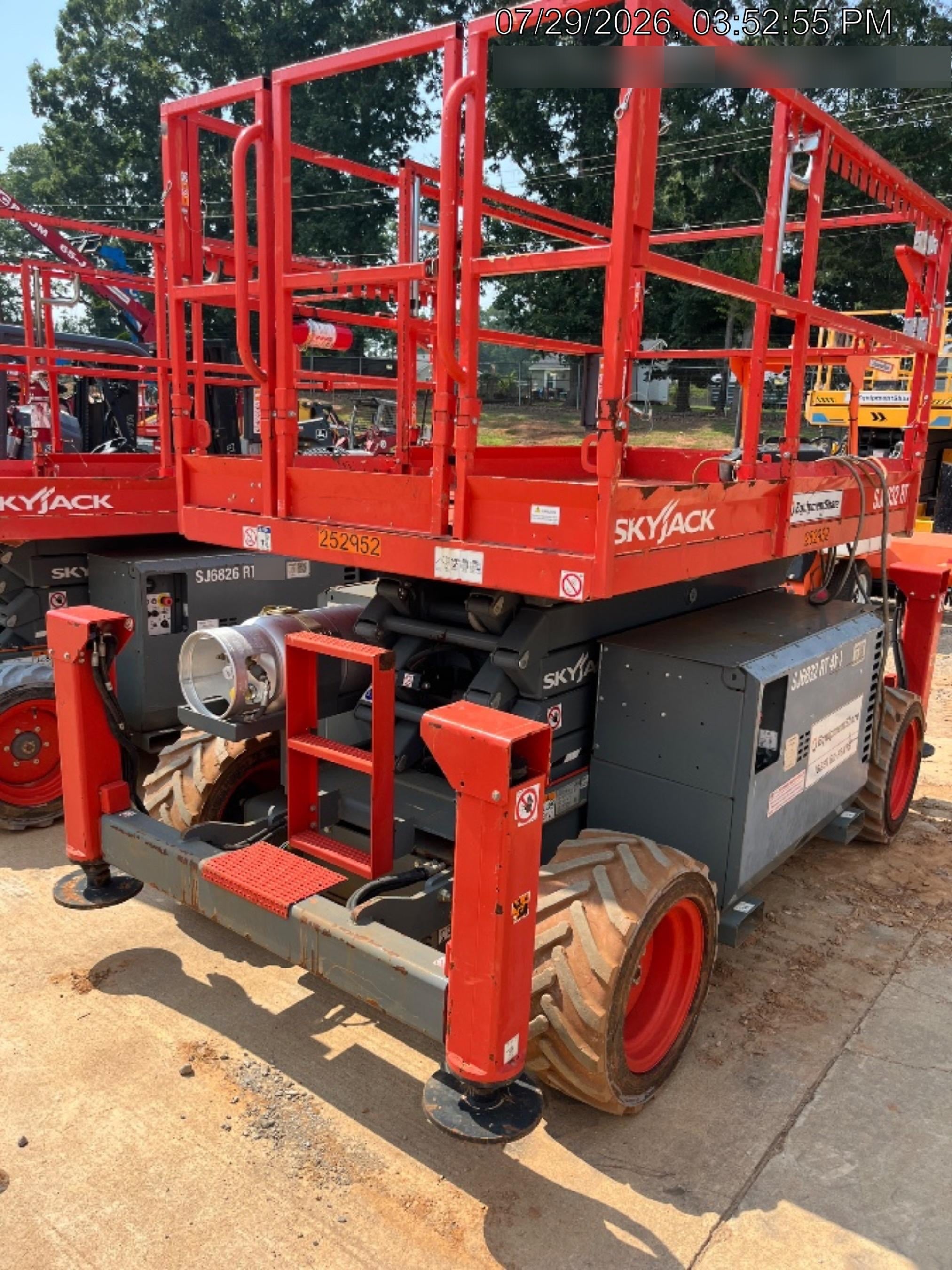 2022 SKYJACK SJ6832 RT