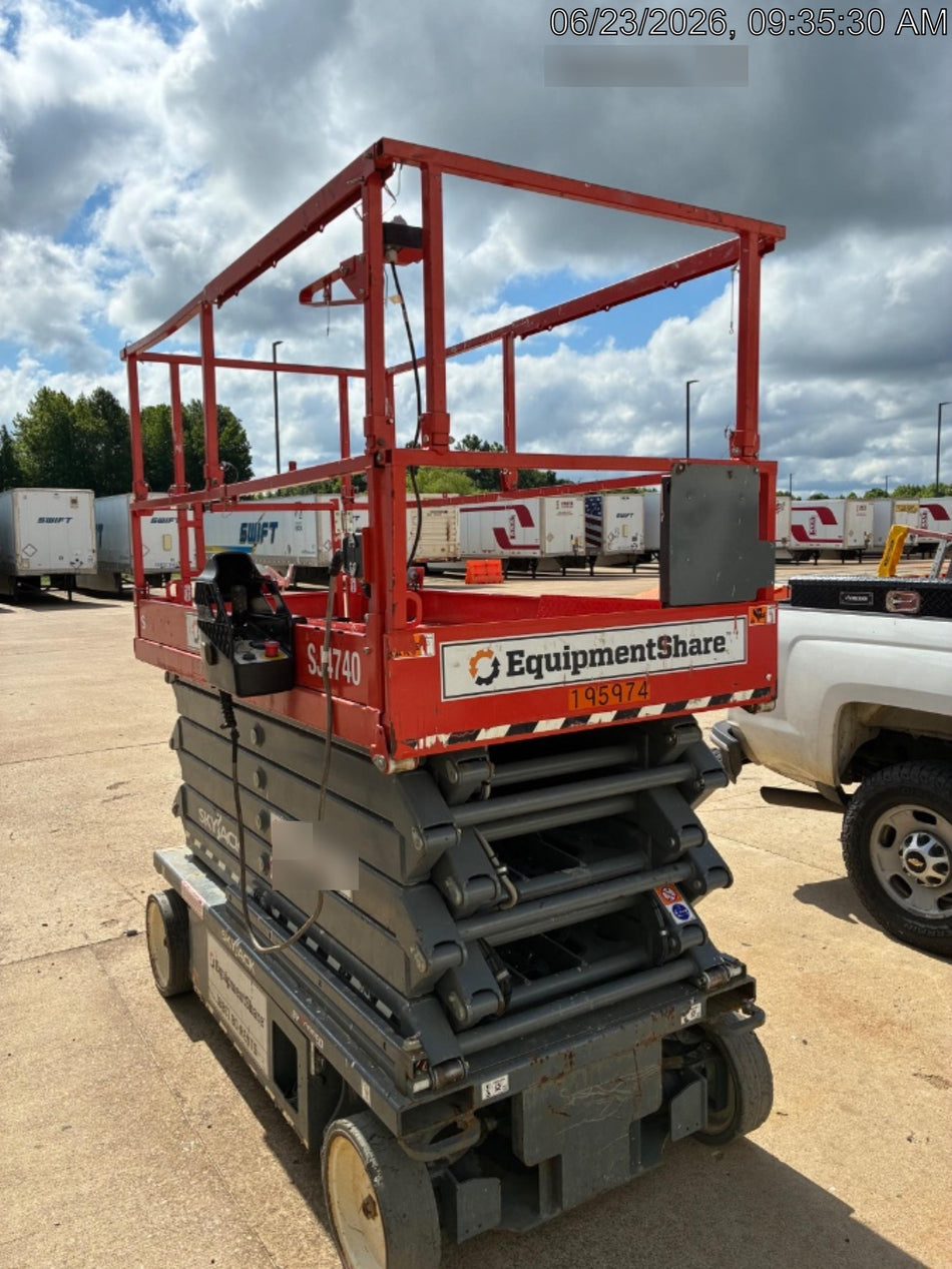 2021 SKYJACK SJ4740