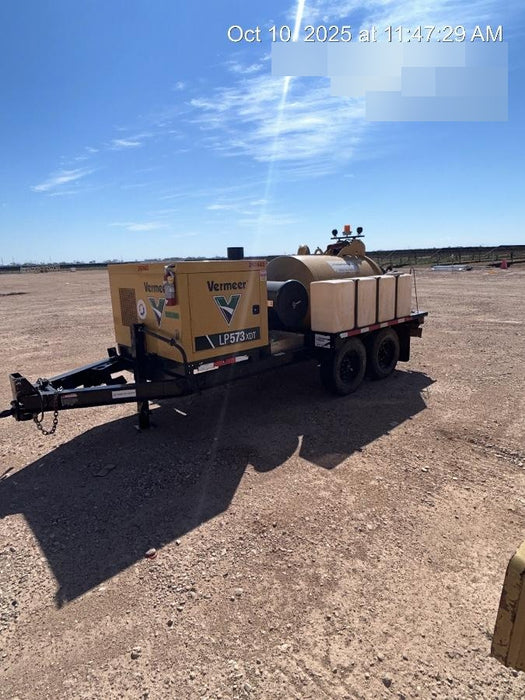 2023 Vac-Tron LP573XDT T4 Koehler Diesel Engine, 500 Gallon Debris Tank, x2 100 Gallon Water Tanks