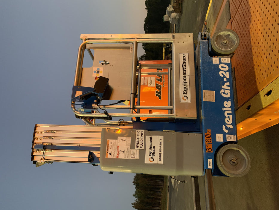 2019 GENIE GR-20