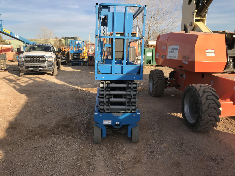 2019 Genie GS-3232 Standard Options