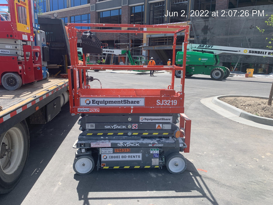 2021 SKYJACK SJ3219