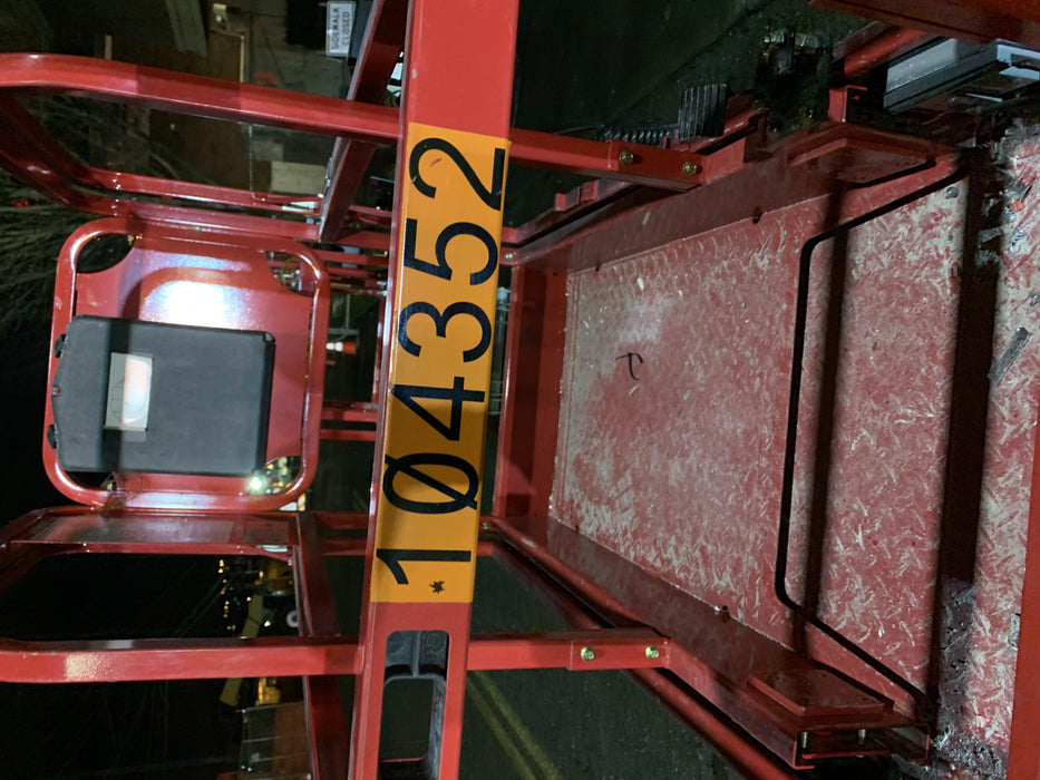 2020 MEC 1330SE Solid NM Tires, Steel Swing out Doors, LCS, Beacon, 900W Inverter