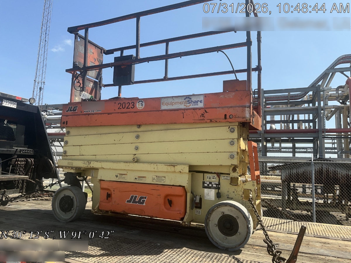 2016 JLG 2632ES