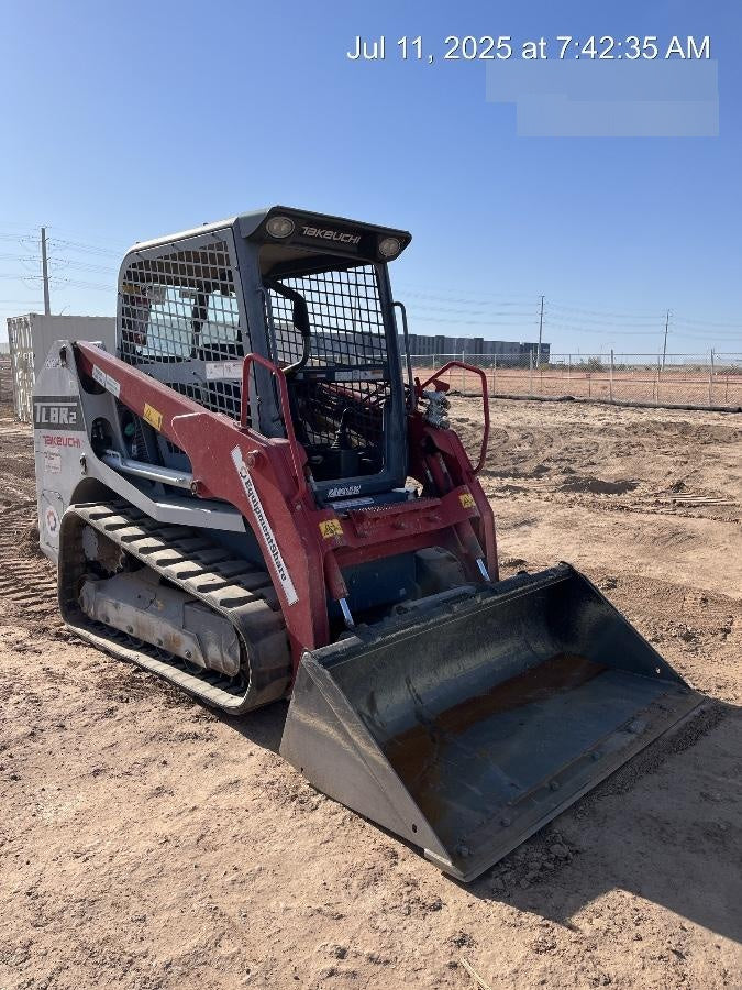2022 TAKEUCHI TL8R2-R