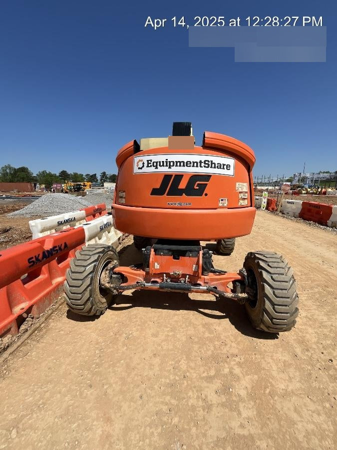 2020 JLG 450AJ