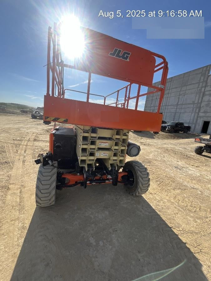 2022 JLG 4394RT