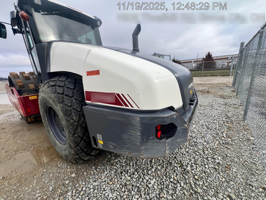 2023 DYNAPAC CA2500D