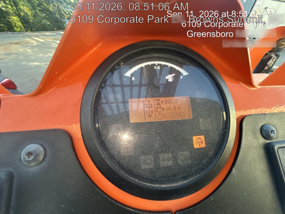 2022 SKYTRAK 8042