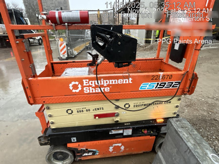 2022 JLG ES1932