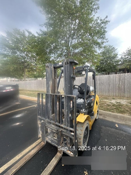 2021 KOMATSU FG25T-16