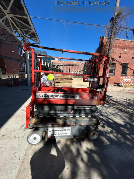 2021 SKYJACK SJ3219