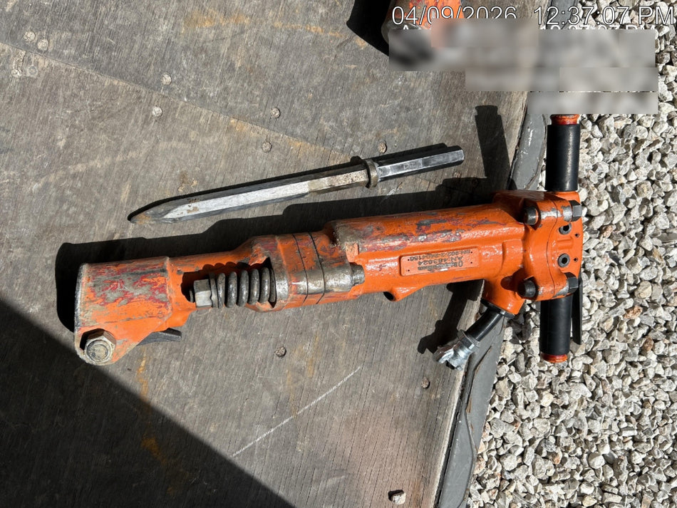 2024 MICHIGAN PNEUMATIC ES-TPB90-118-TRACKER