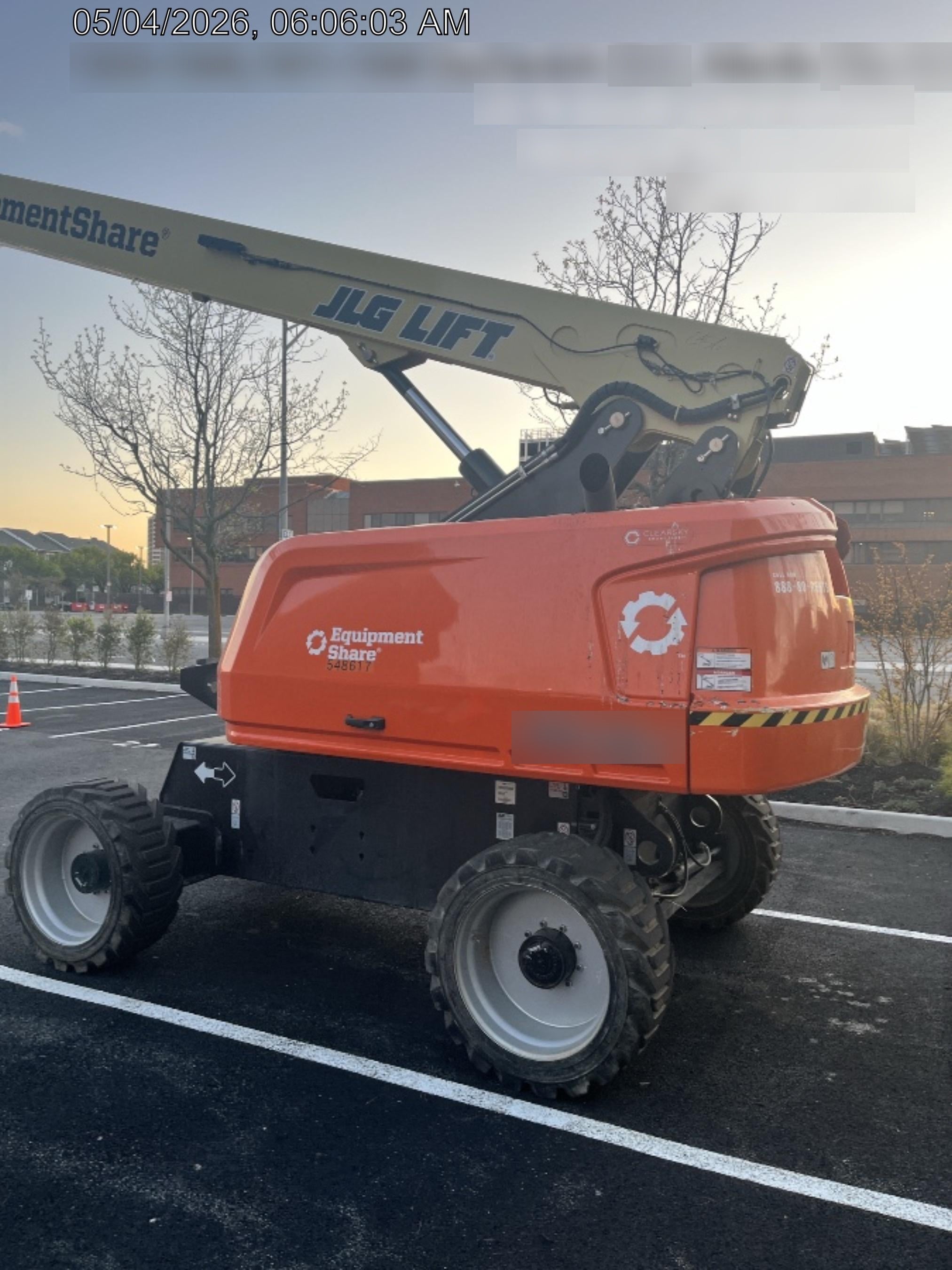 2025 JLG 660SJ