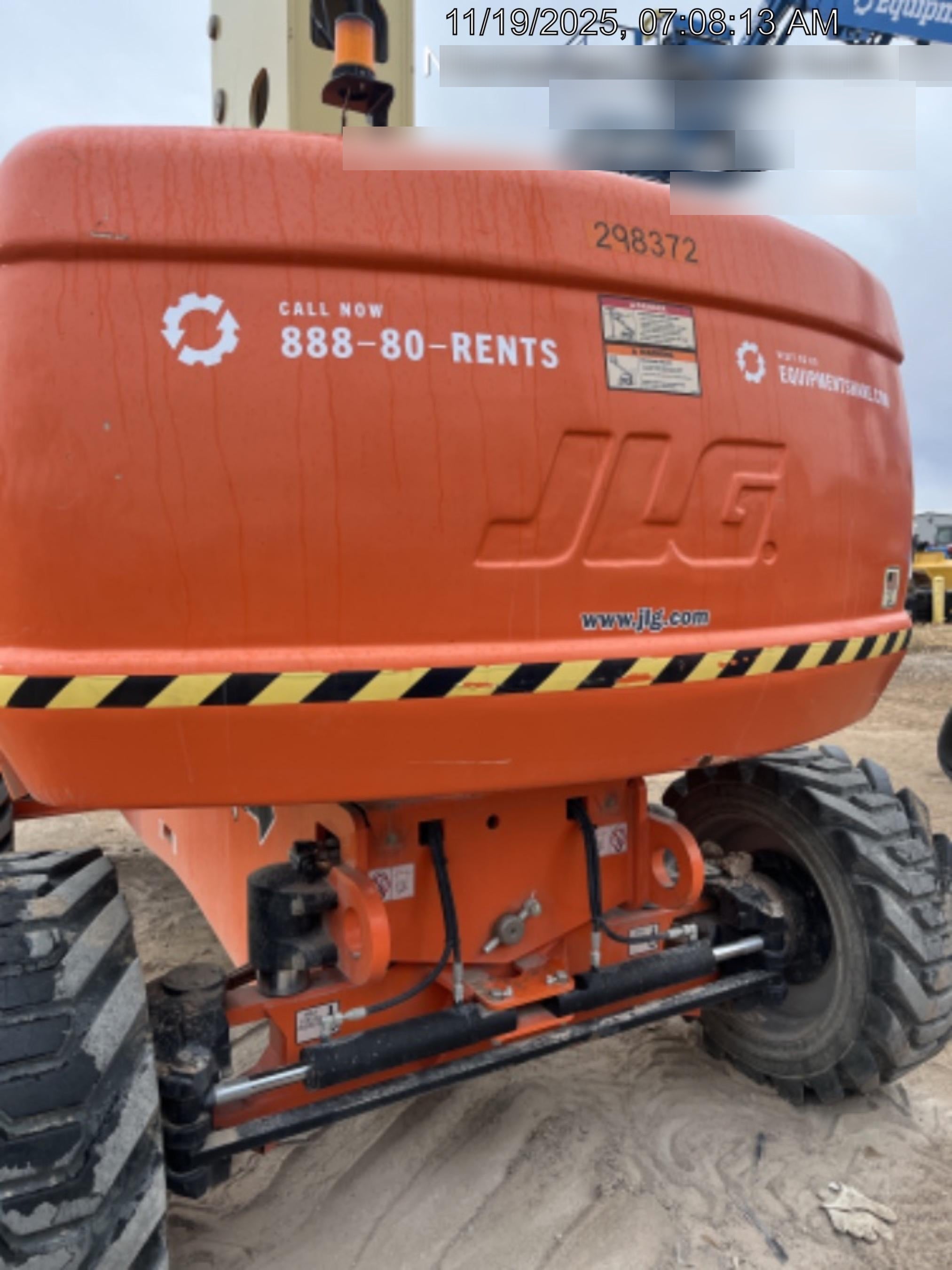 2023 JLG 860SJ