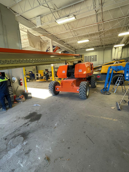 2022 JLG 860SJ