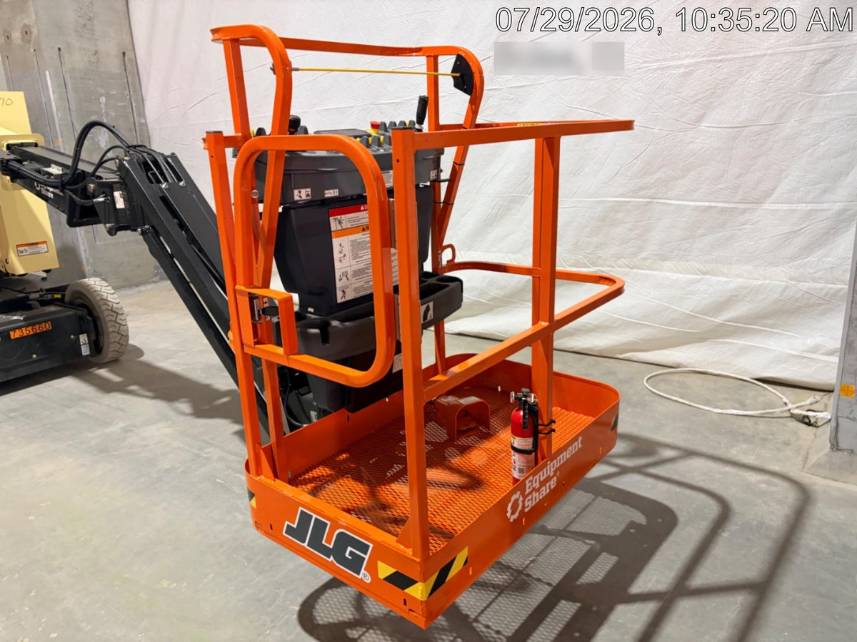 2026 JLG E300AJP
