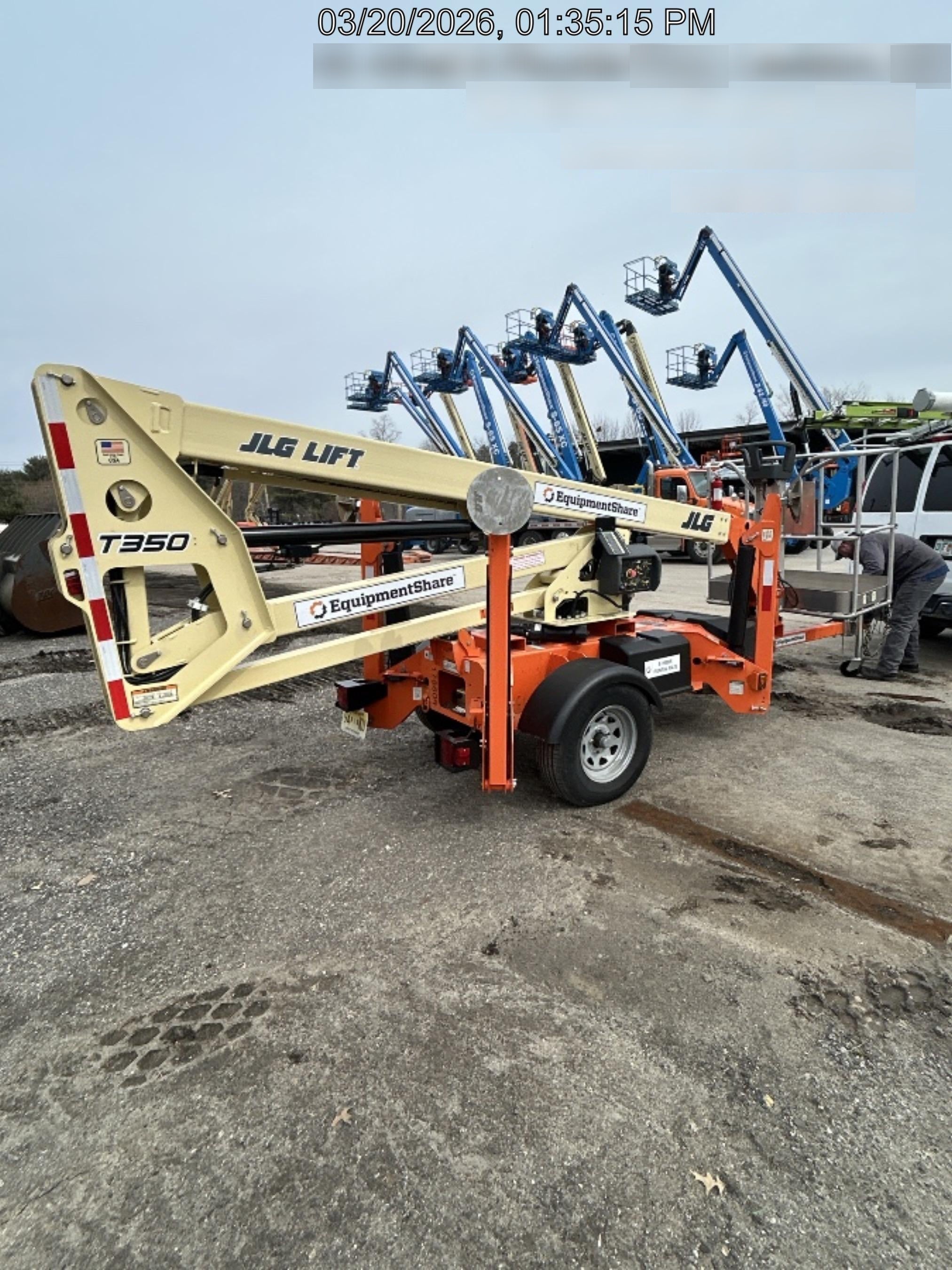 2021 JLG T350