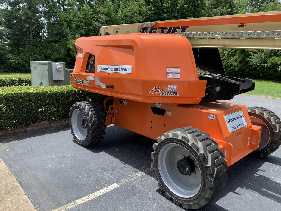 2020 JLG 660SJ