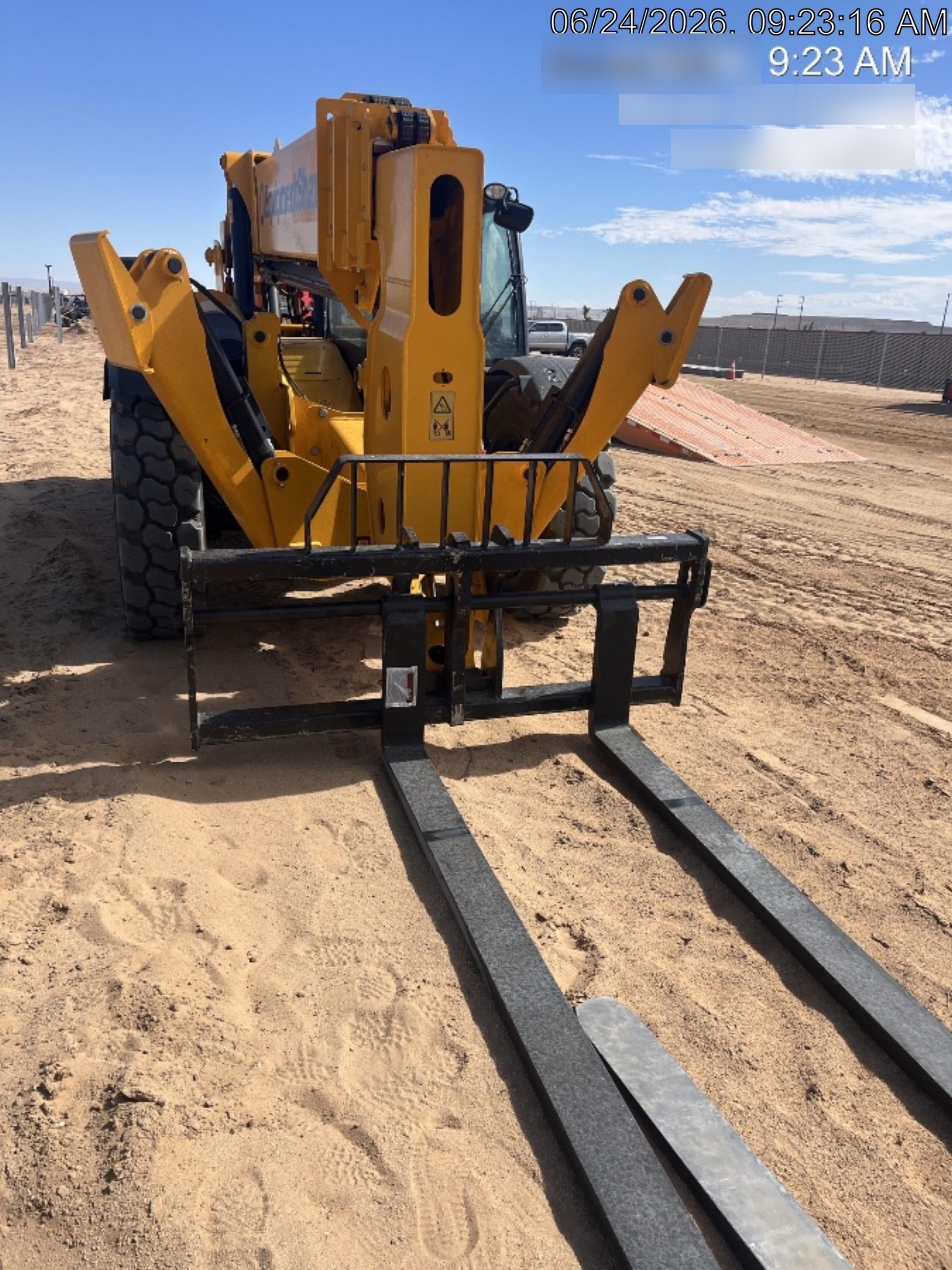 2026 JCB 512-56