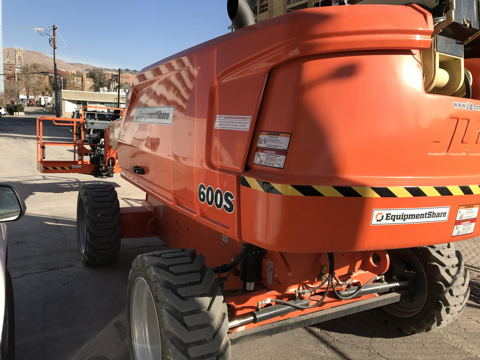 2020 JLG 600S