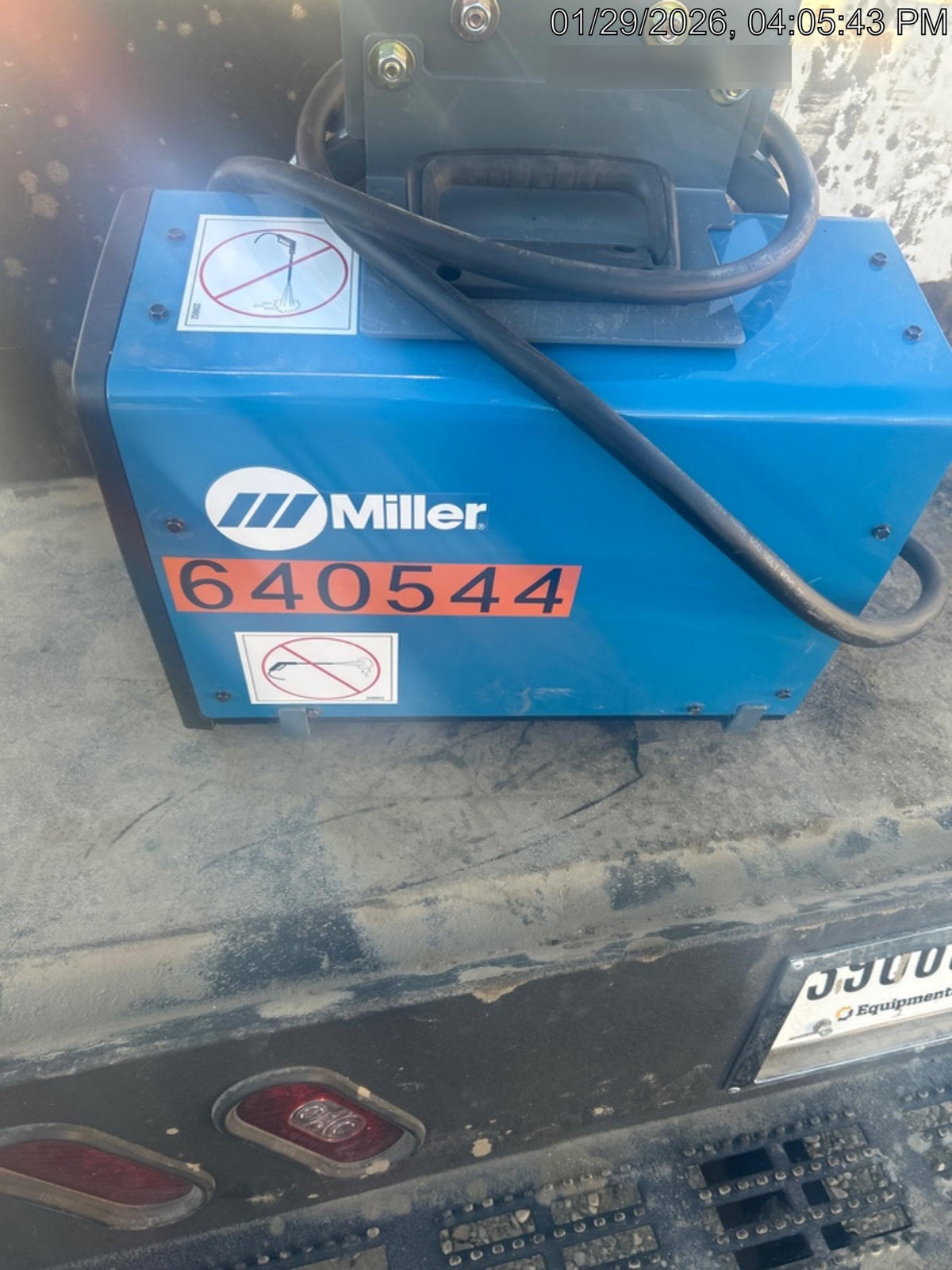 2025 MILLER ELECTRIC CST-282
