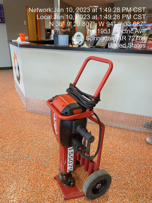 2021 HILTI TE 3000-AVR