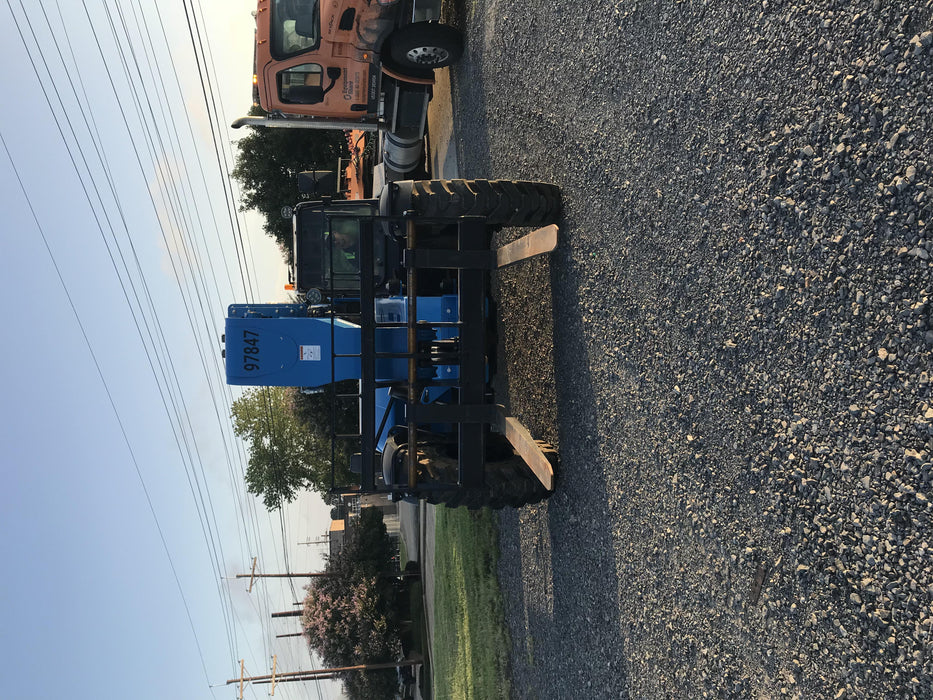 2020 Genie GTH-844 Cab/Heat/Air, Solid Tires, Work Lights, Beacon, Aux Hydraulics, Back up Alarm, Lifting Eye