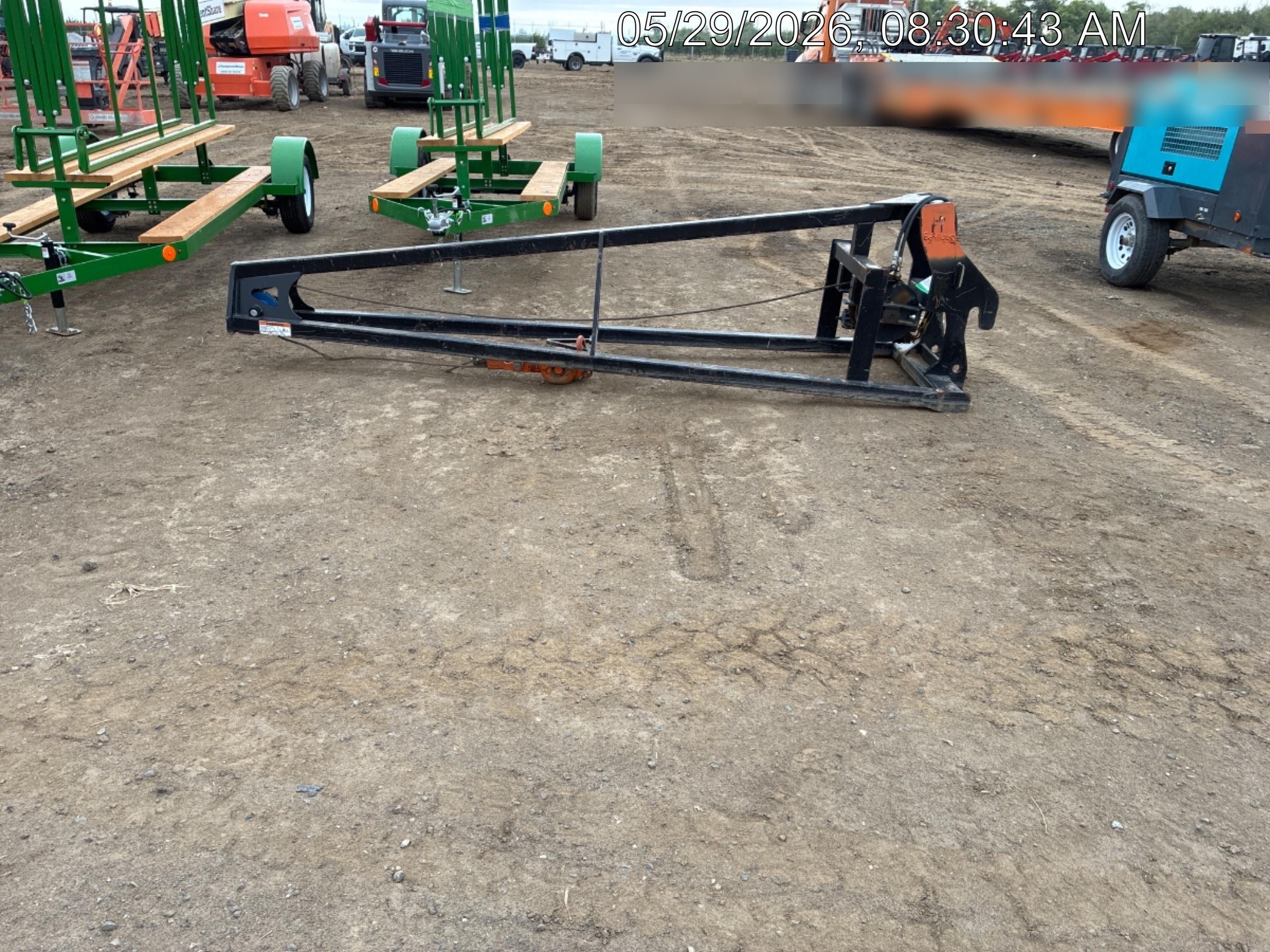 2024 JLG 1001099351