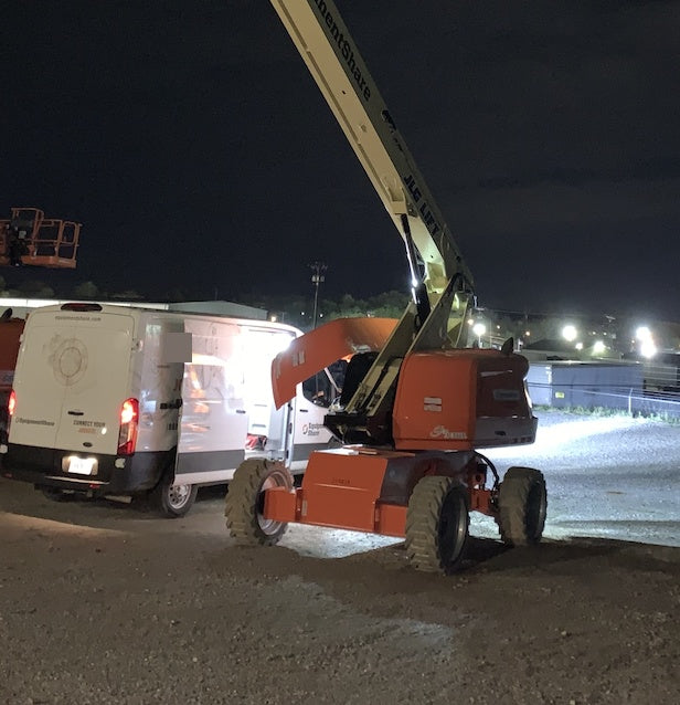 2022 JLG 660SJ