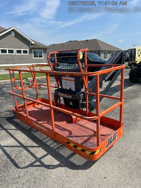 2025 JLG 660SJ